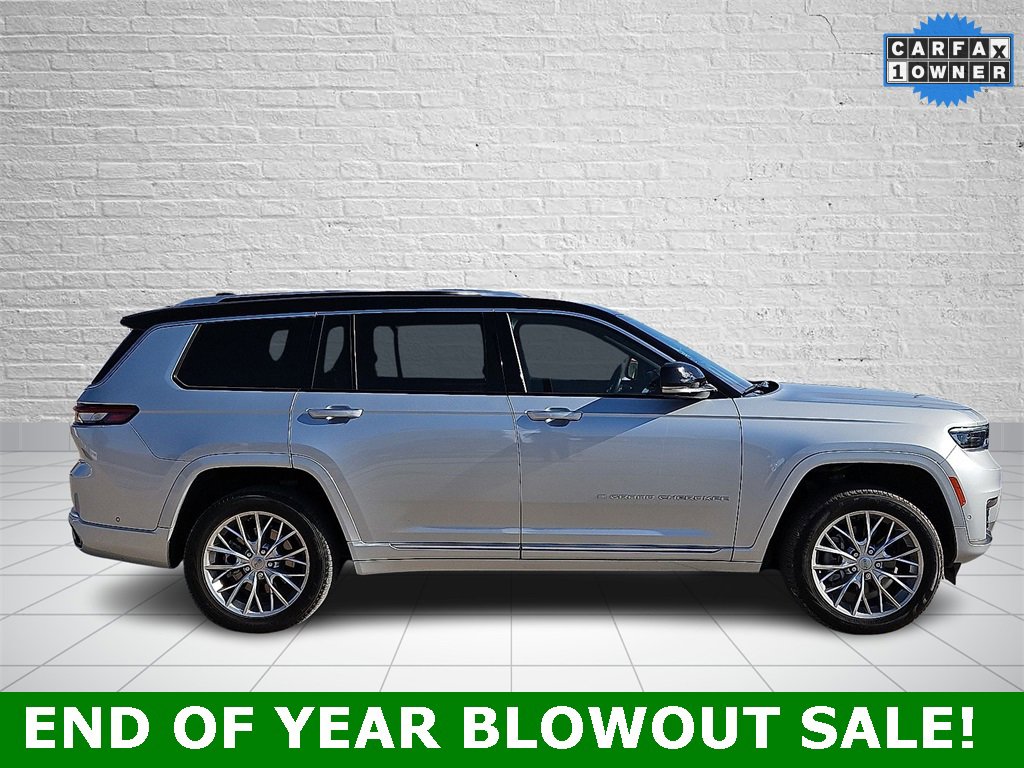 Used 2024 Jeep Grand Cherokee L Summit w/ Luxury Tech Group V image 5