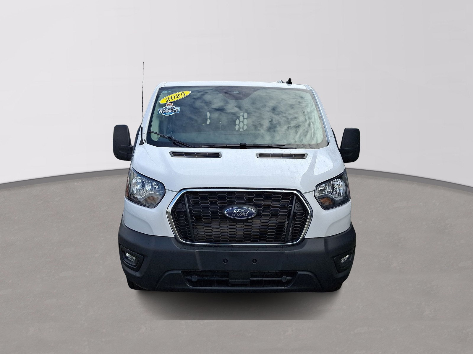 Used 2025 Ford Transit 250 Low Roof w/ Exterior Upgrade Package RWD image 2