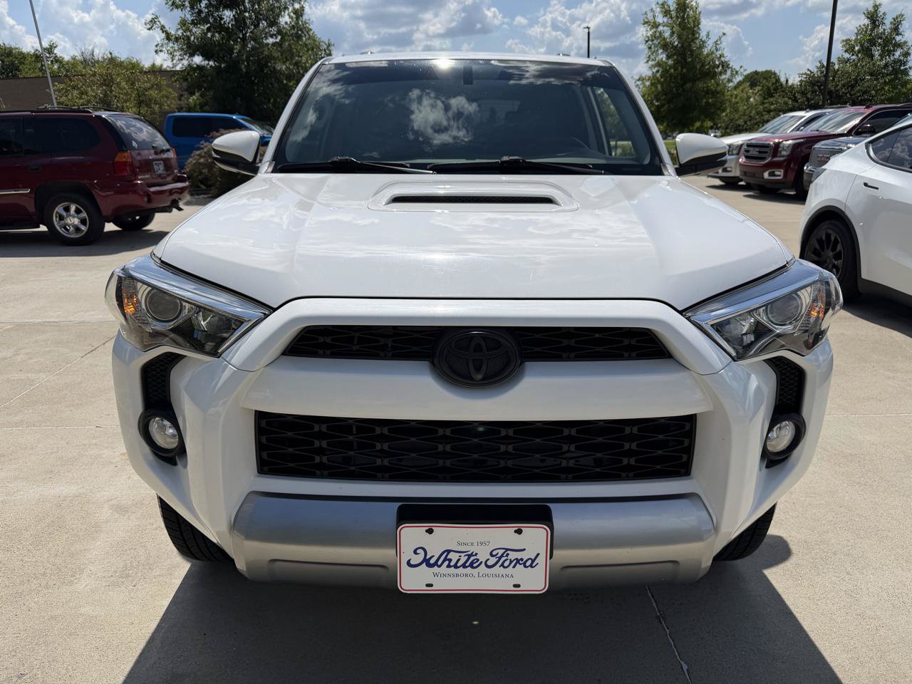 Used 2019 Toyota 4Runner TRD Off-Road Premium AWD/4WD image 2