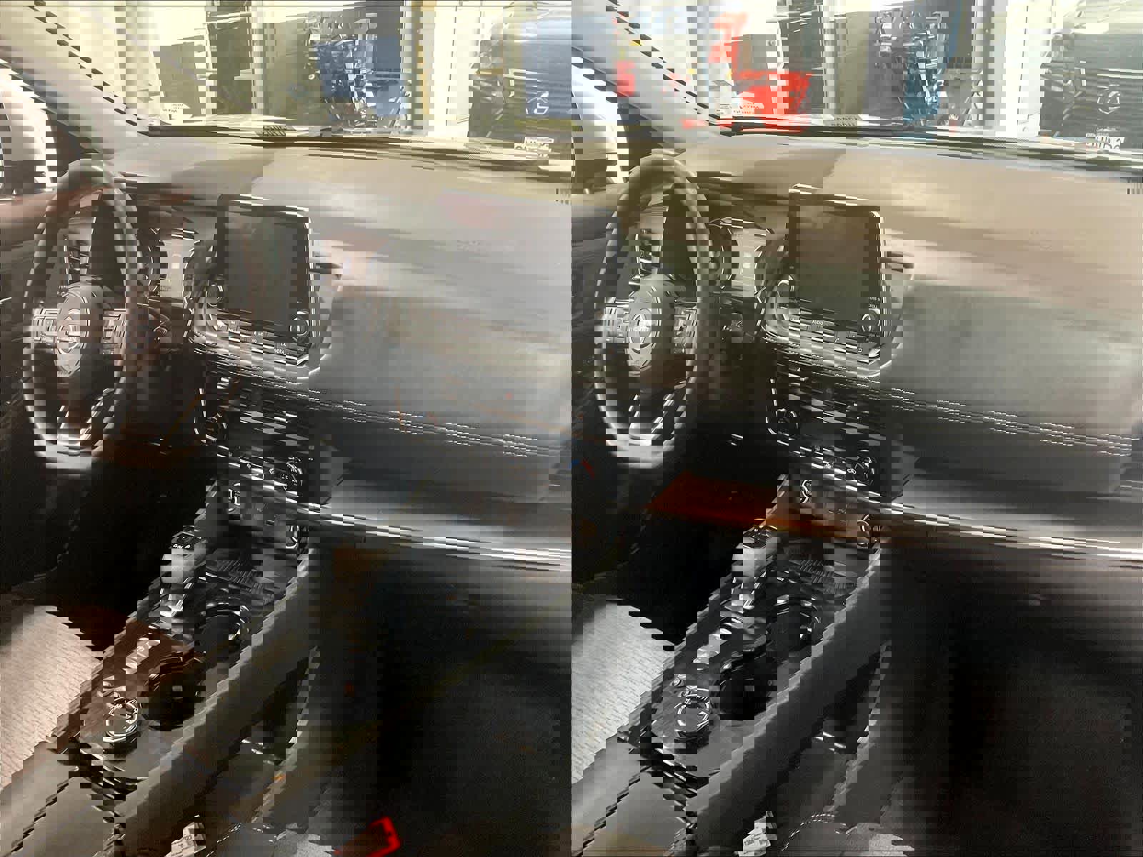 Certified 2023 Nissan Rogue SV image 14