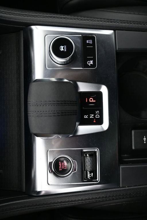 Used 2022 Jaguar F-PACE S image 19