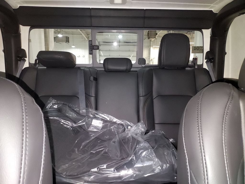 New 2026 Jeep Gladiator Sport AWD/4WD image 14