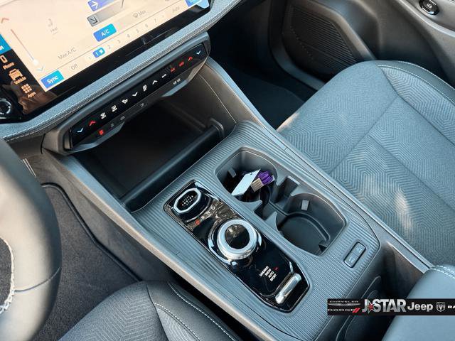 New 2026 Jeep Cherokee Laredo AWD/4WD image 21