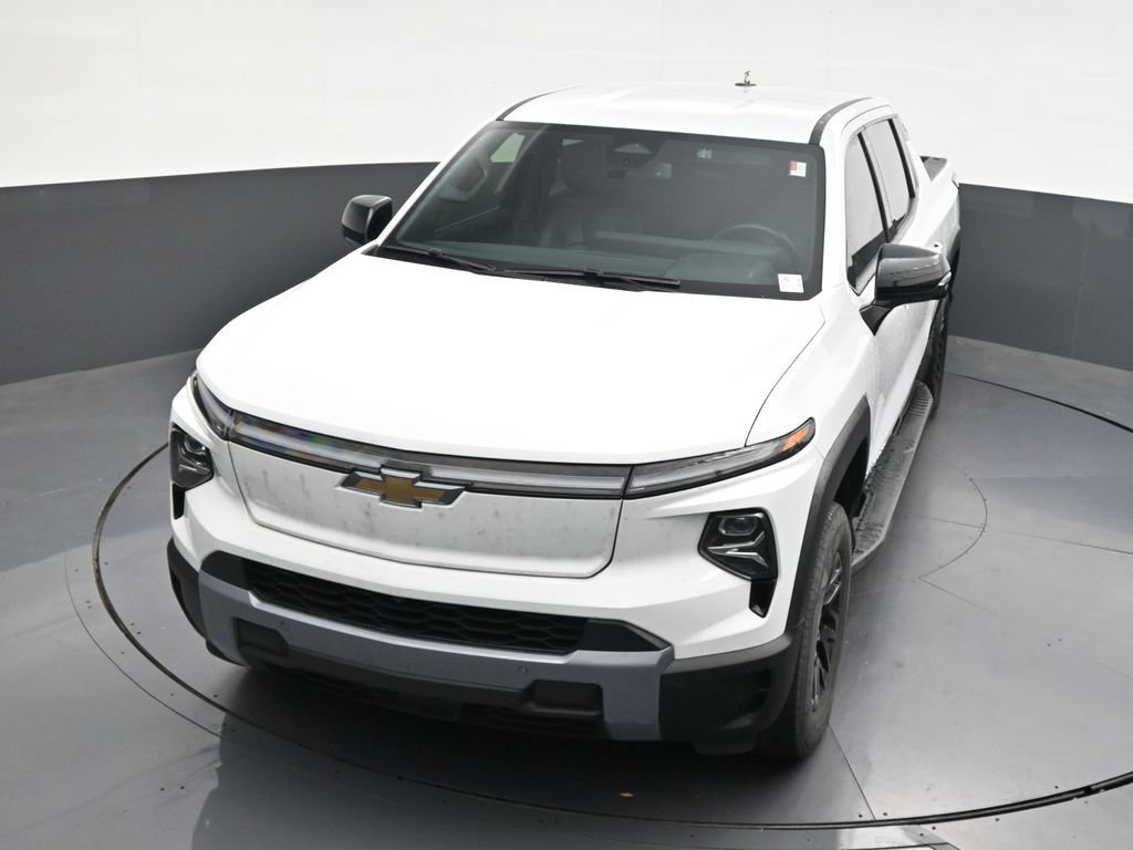 Used 2025 Chevrolet Silverado EV LT AWD/4WD image 23