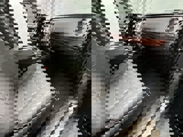 Used 2014 Toyota Tundra Limited w/ Limited Premium Package image 21