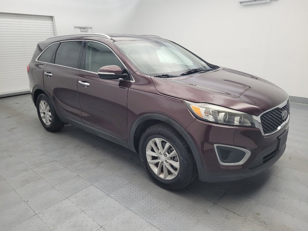 Used 2018 Kia Sorento FWD image 11