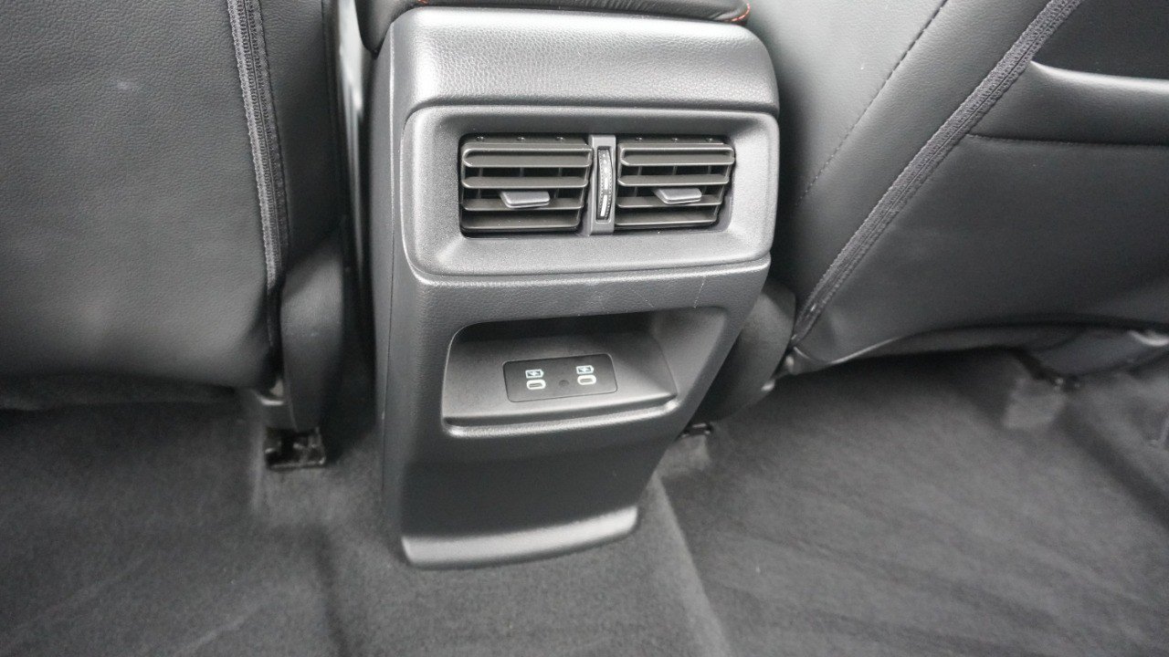 Used 2025 Honda CR-V Sport Touring image 32