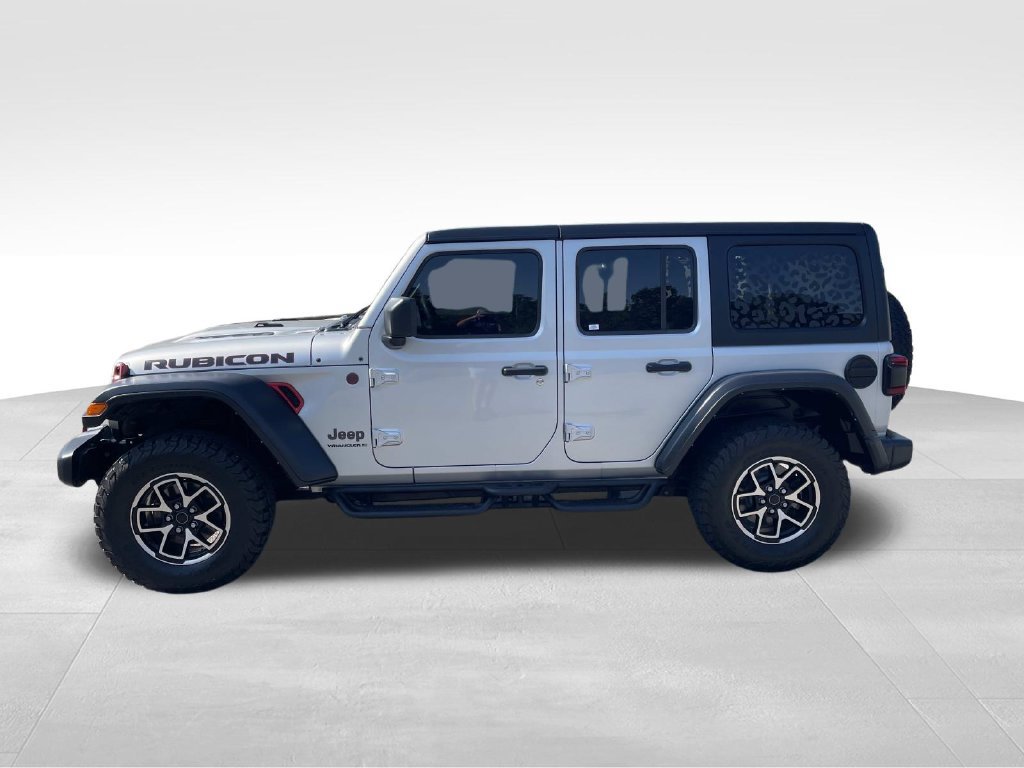 Used 2024 Jeep Wrangler Unlimited Rubicon AWD/4WD image 6