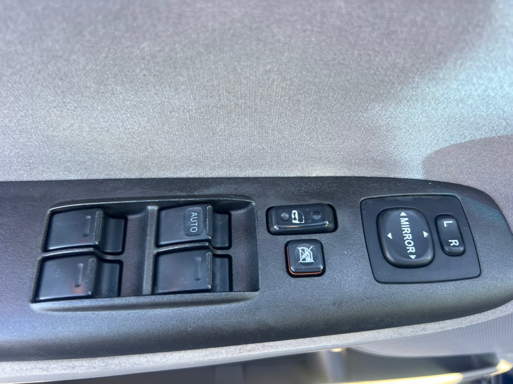 Used 2006 Toyota Camry LE FWD image 22