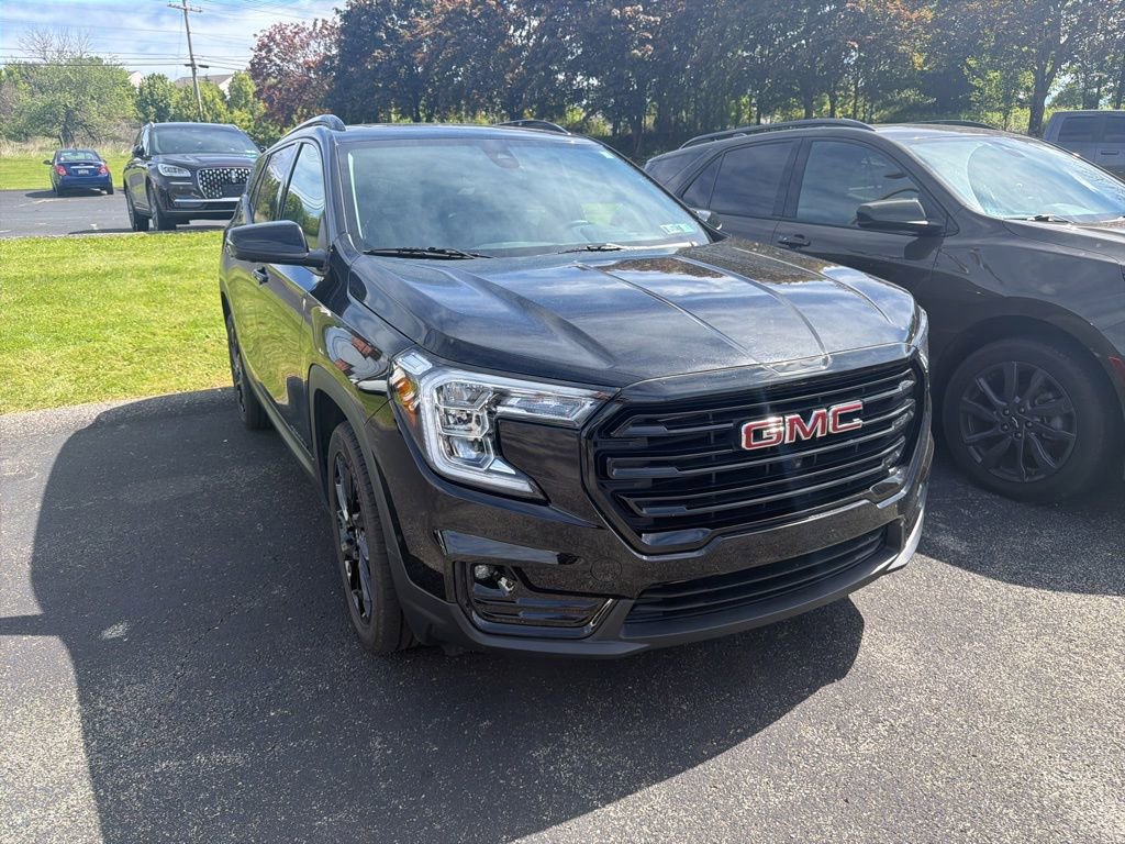 Certified 2023 GMC Terrain SLT w/ Tech Package AWD/4WD image 1
