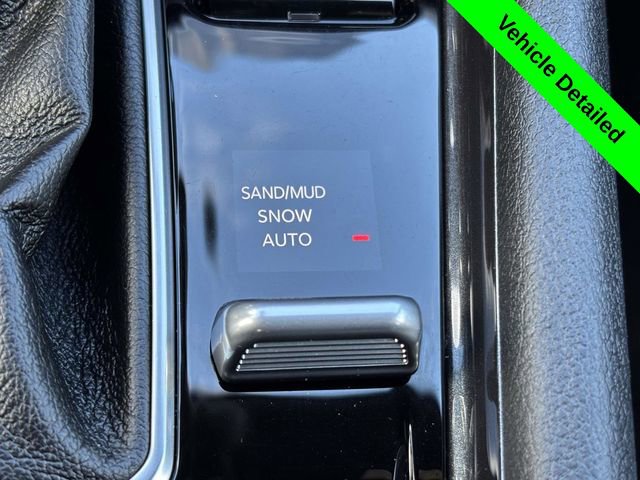 Used 2024 Jeep Compass Latitude image 20