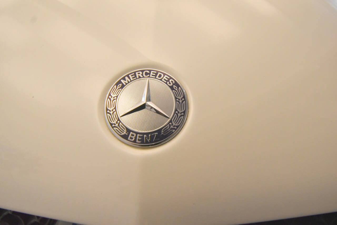 Used 2009 Mercedes-Benz SL 63 AMG image 10