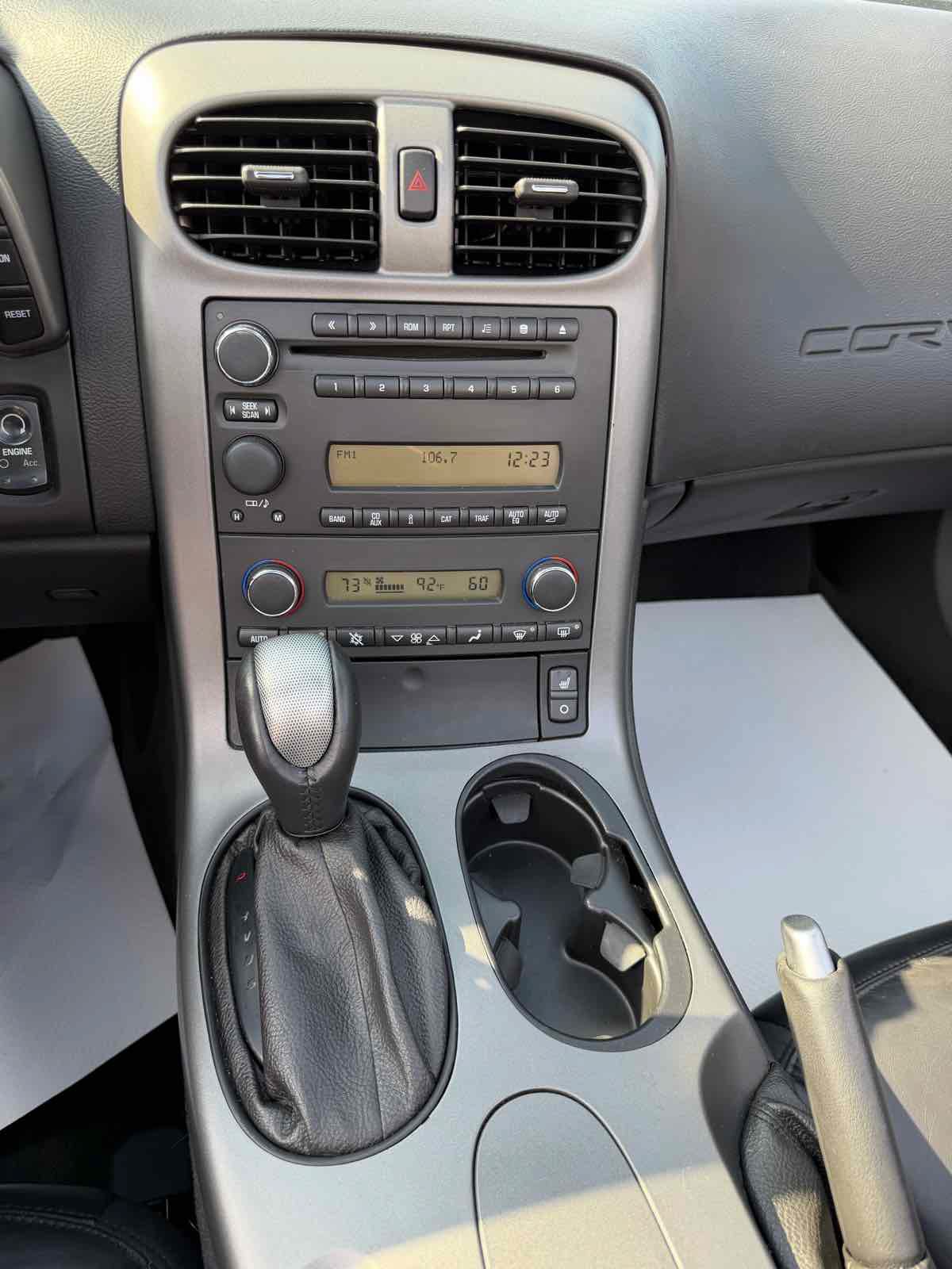 Used 2007 Chevrolet Corvette Convertible w/ Preferred Equipment Group RWD image 17