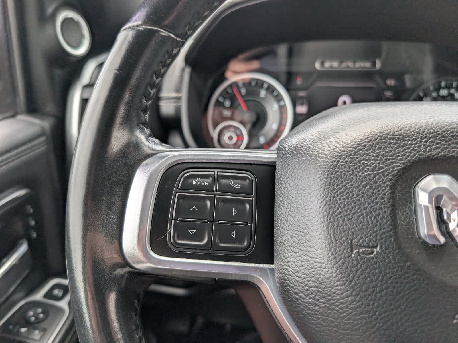 Used 2022 RAM 2500 Laramie AWD/4WD image 23