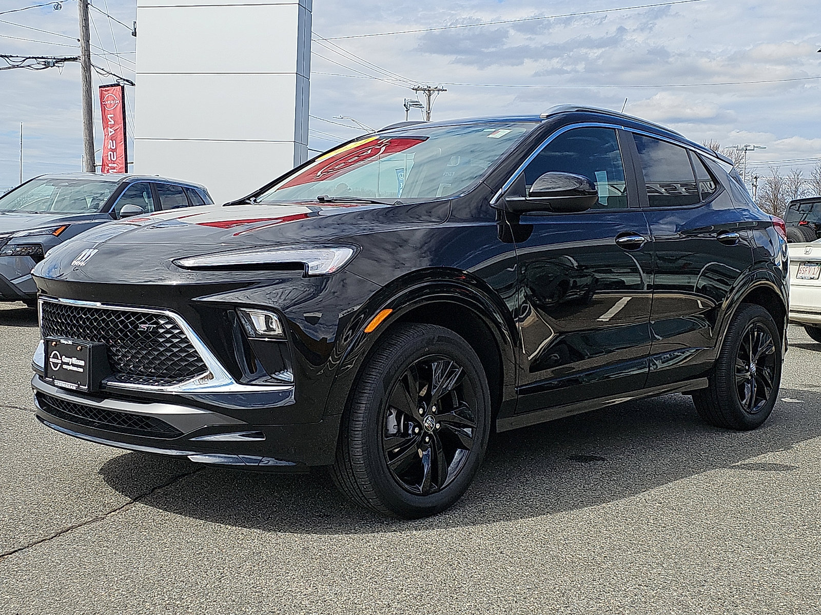 Used 2024 Buick Encore GX Sport Touring image 3