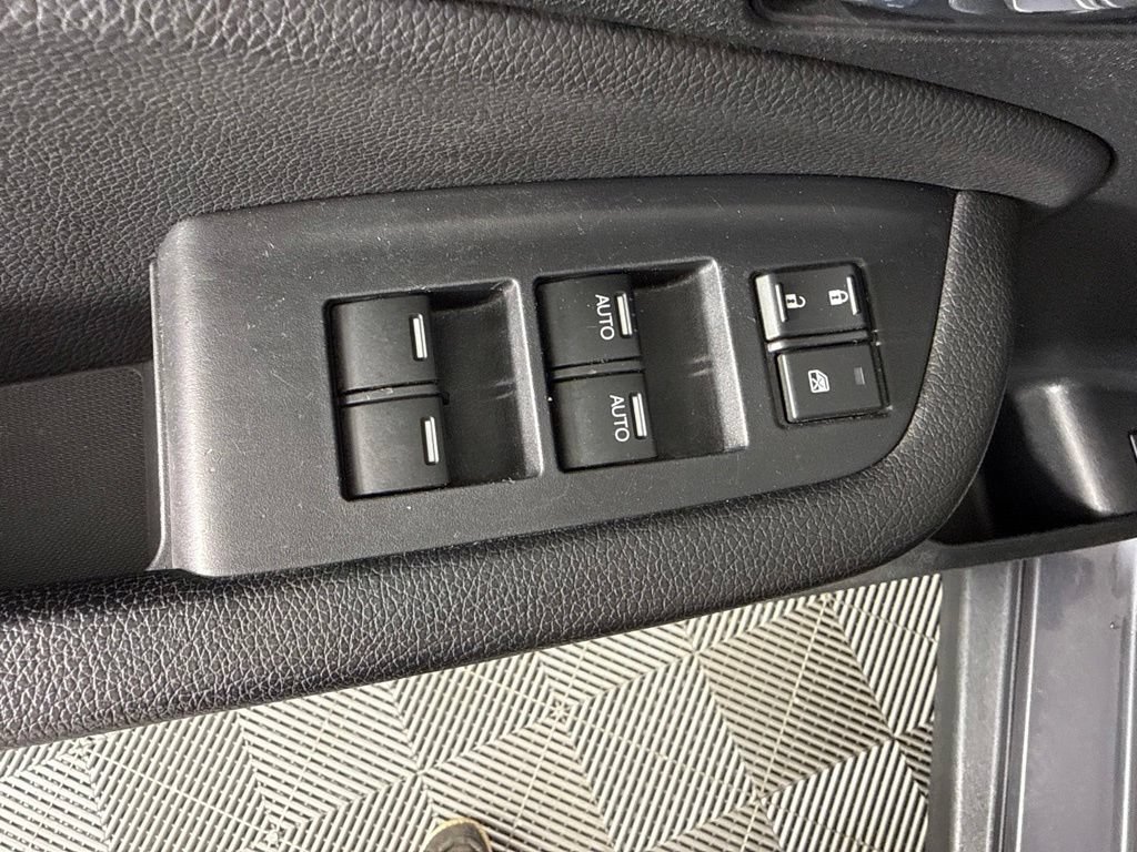 Used 2017 Honda Ridgeline RTL image 12