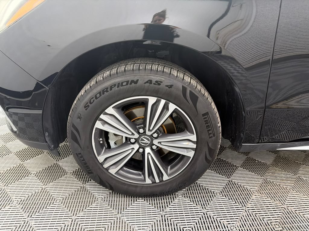 Used 2017 Acura MDX FWD image 13