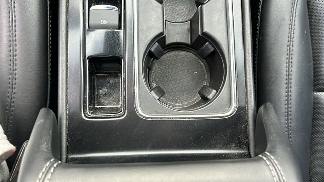 Used 2022 Lincoln Corsair Standard w/ Equipment Group 101A image 23