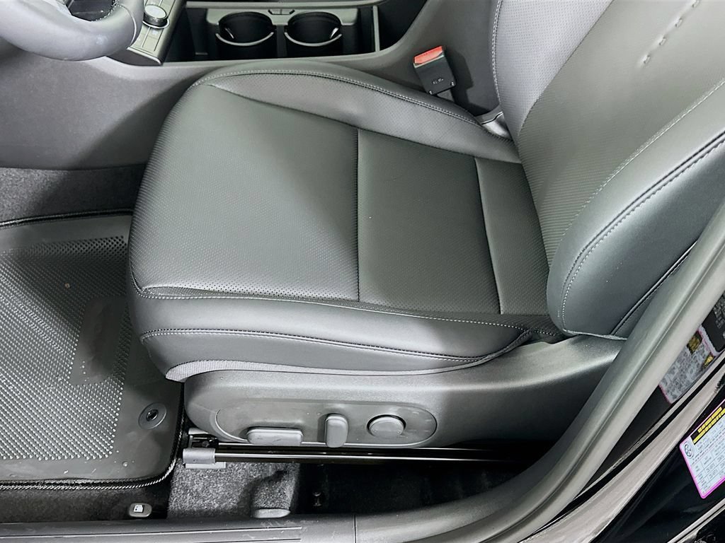 New 2026 Hyundai Kona SEL Premium FWD image 20