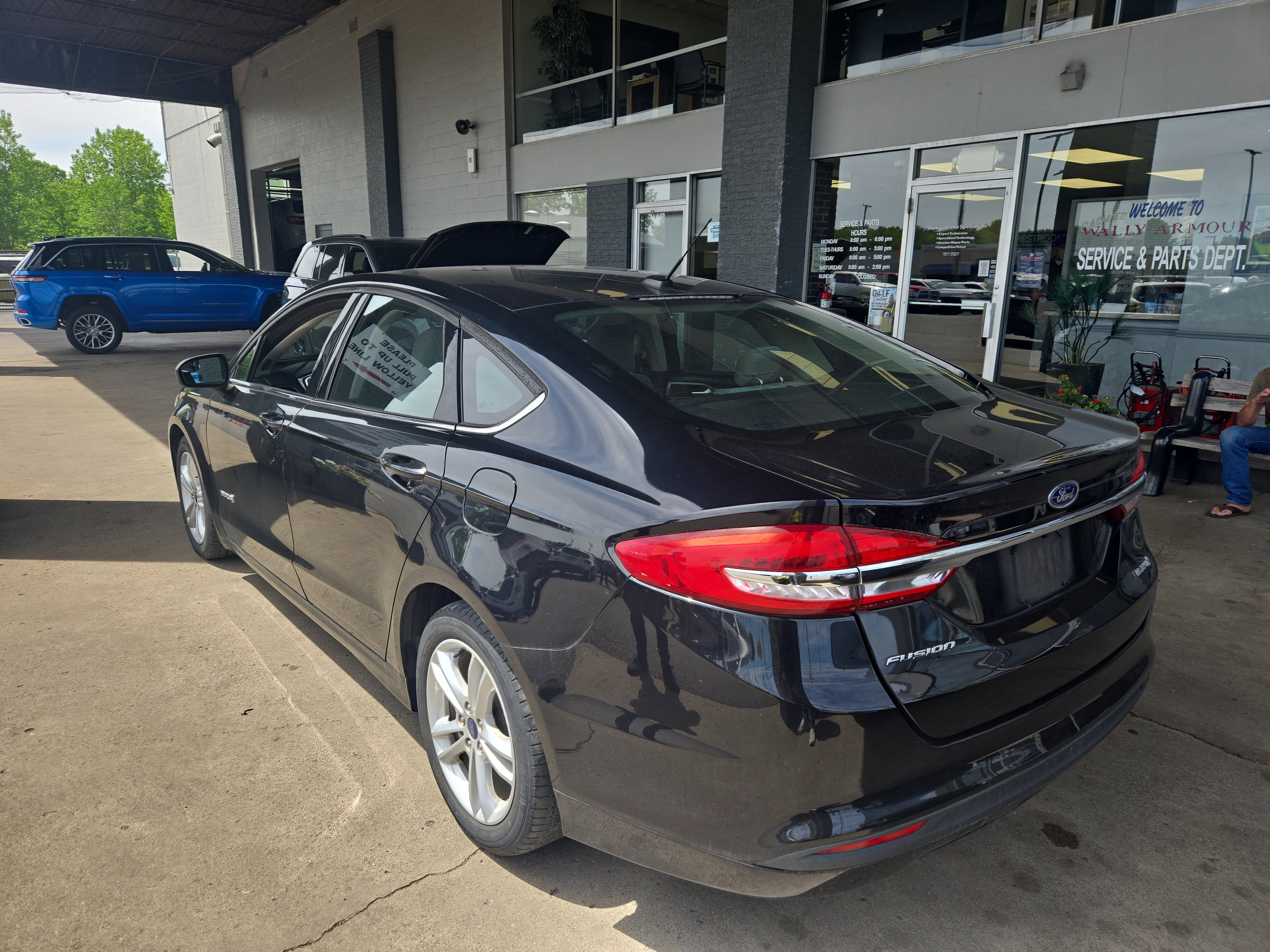 Used 2018 Ford Fusion S FWD image 6