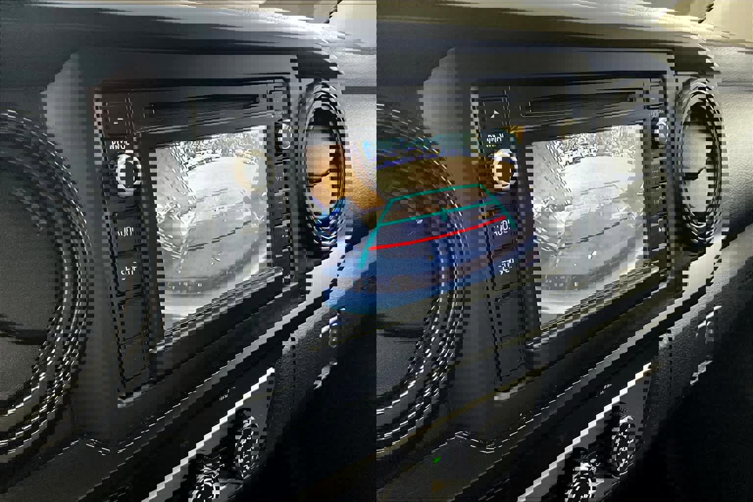 Used 2019 Toyota Tacoma SR image 25