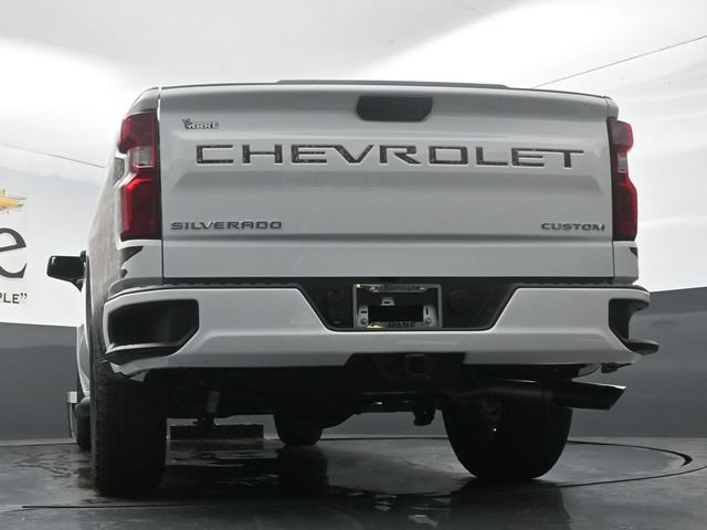 New 2026 Chevrolet Silverado 1500 Custom AWD/4WD image 32