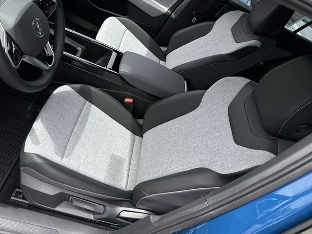 New 2026 Volkswagen ID.4 Pro RWD image 19