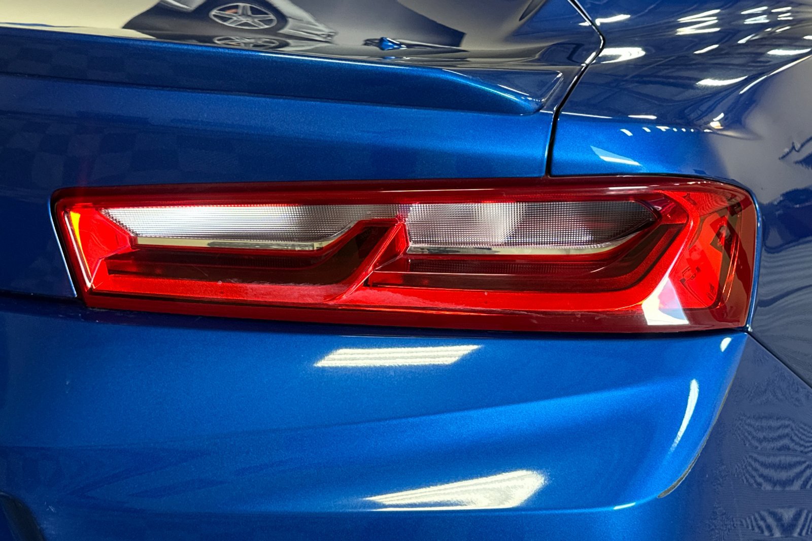 Used 2016 Chevrolet Camaro LT RWD image 45