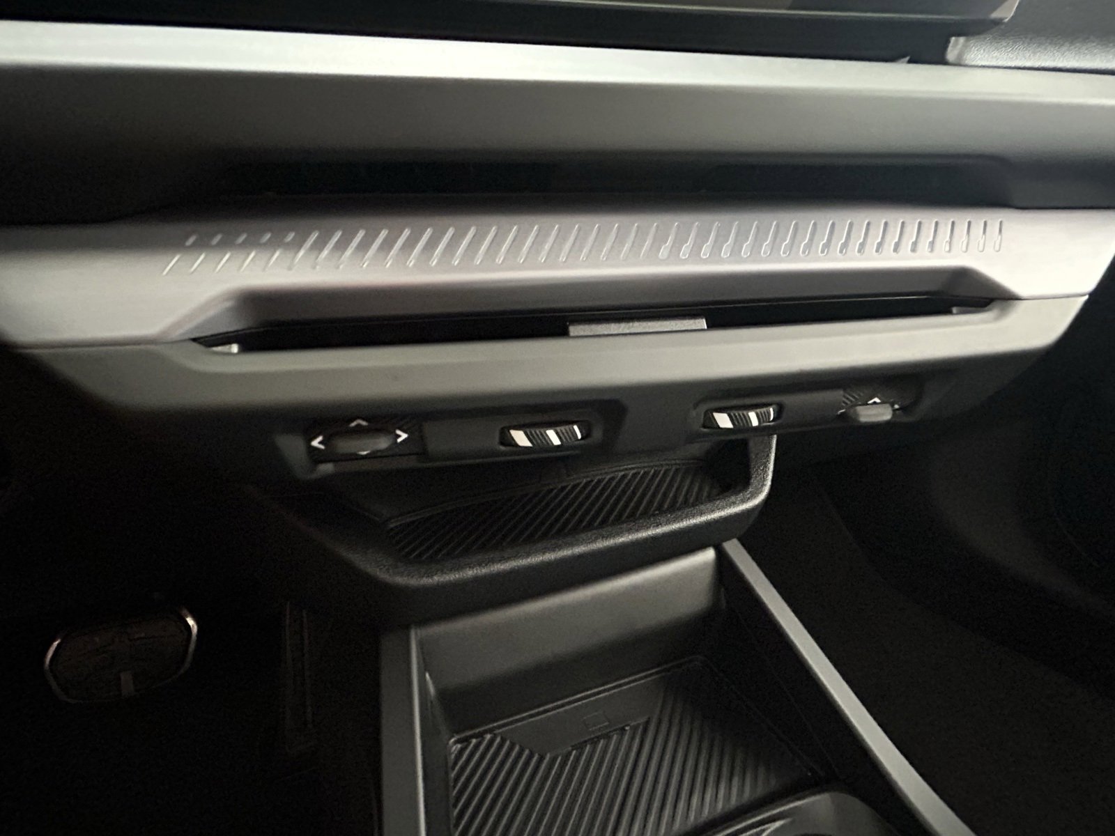 Used 2025 BMW M235i xDrive w/ M Performance Package image 19