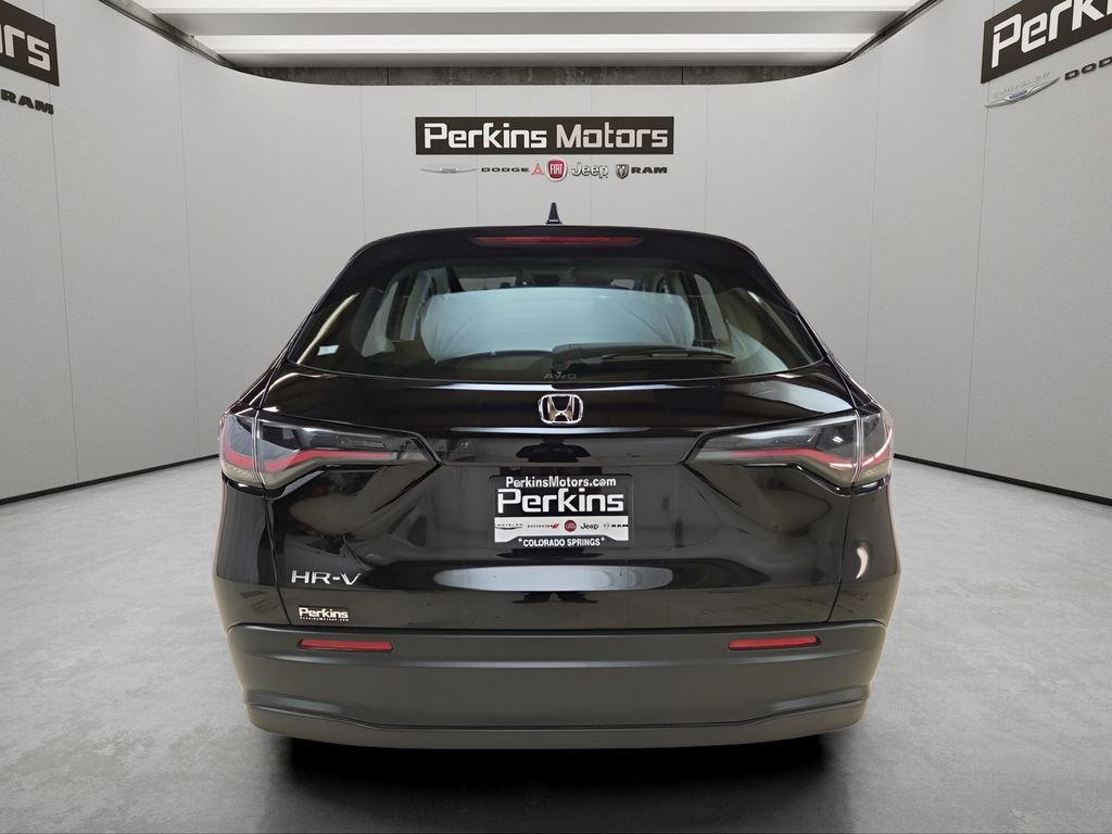 Used 2025 Honda HR-V LX image 4