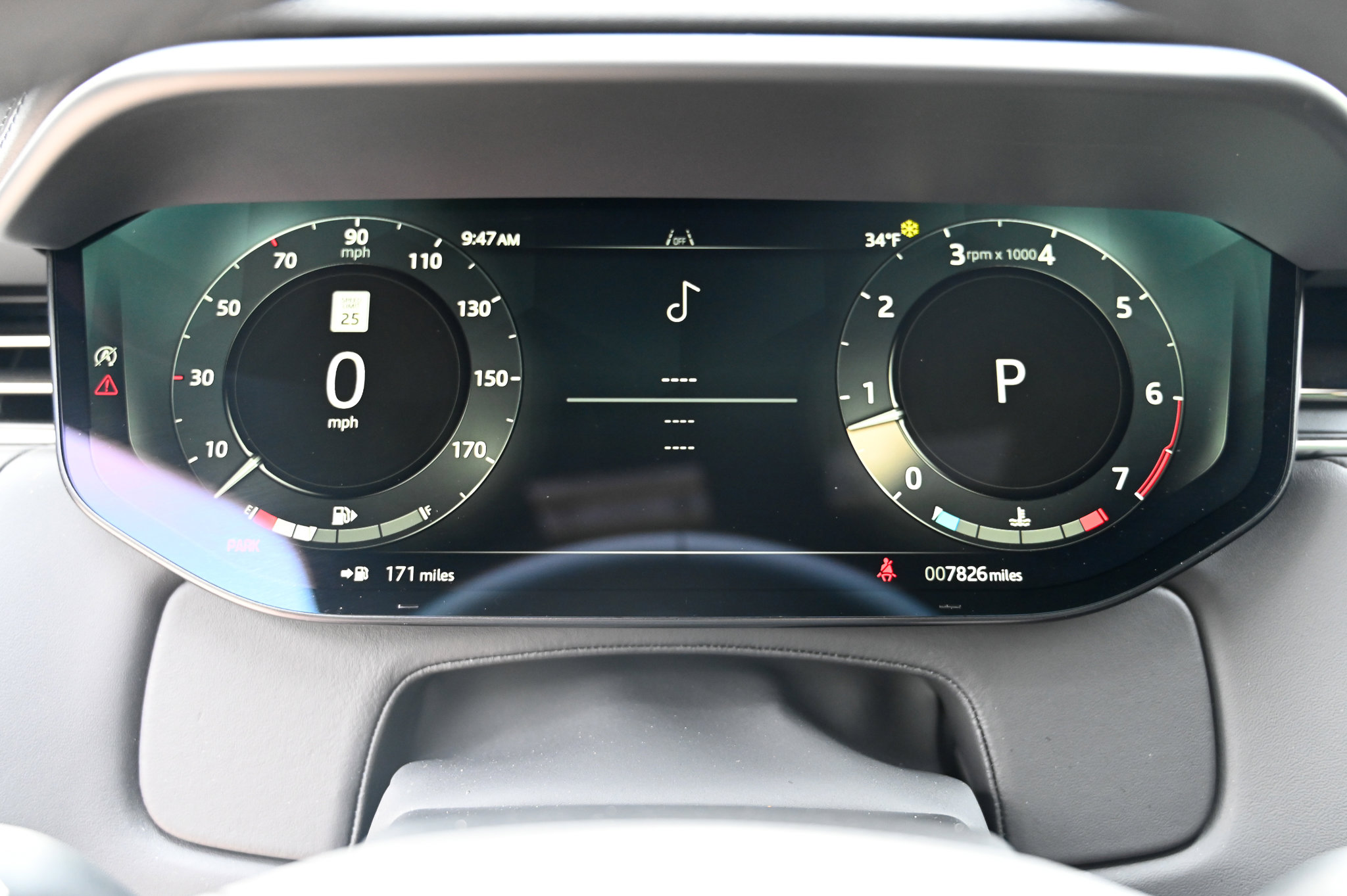 Used 2025 Land Rover Range Rover Sport Dynamic SE image 25