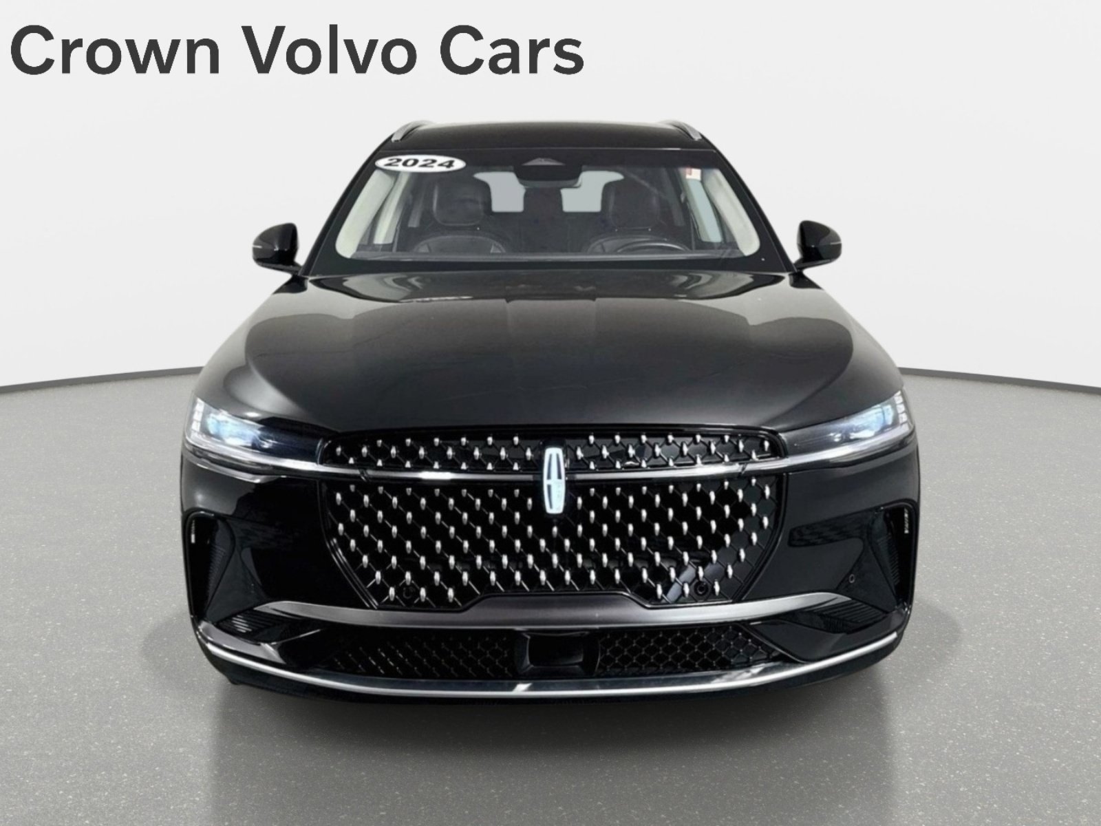 Used 2024 Lincoln Nautilus Reserve AWD/4WD image 2