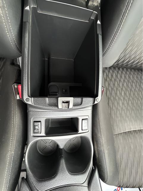 Used 2020 Nissan Rogue SV image 19