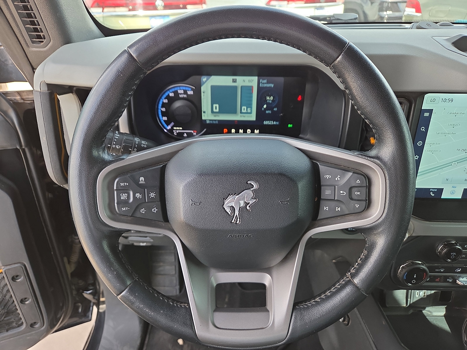 Used 2022 Ford Bronco Badlands image 16