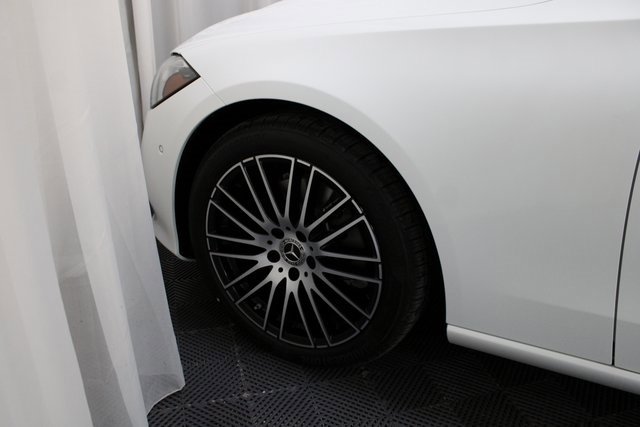 New 2025 Mercedes-Benz C 300 4MATIC Sedan image 8