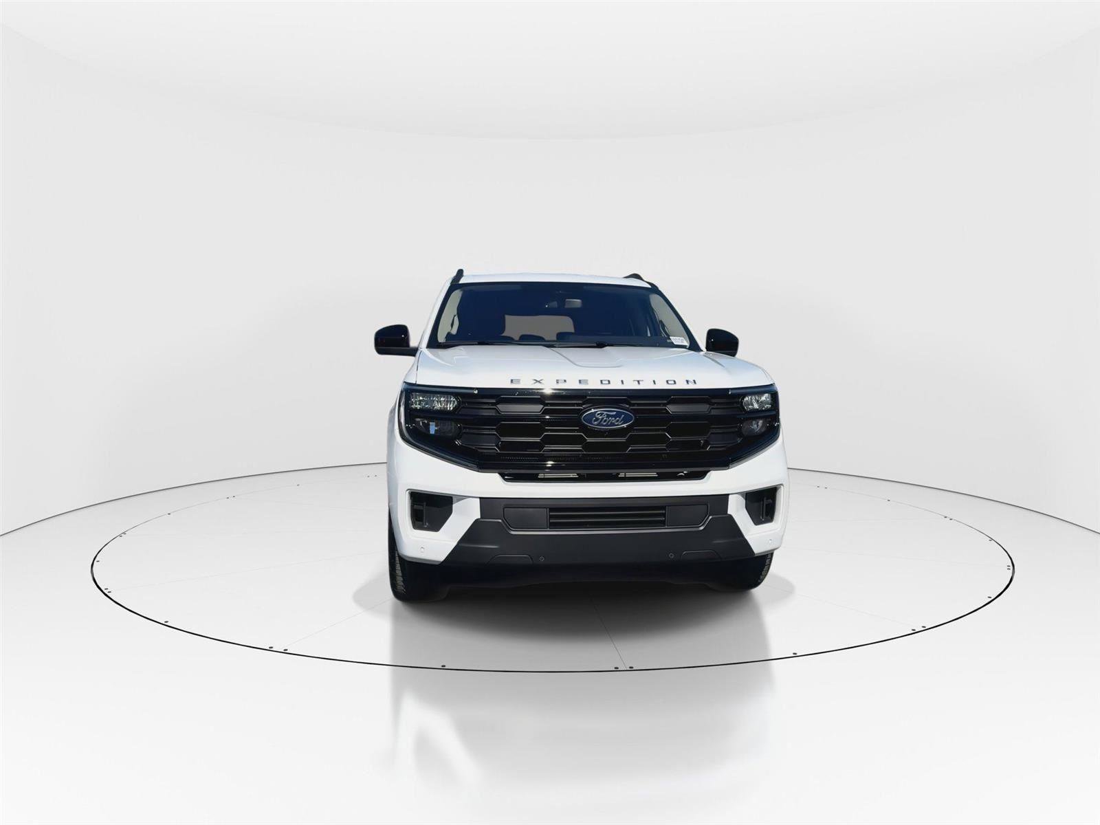 Certified 2025 Ford Expedition Max Active RWD image 3
