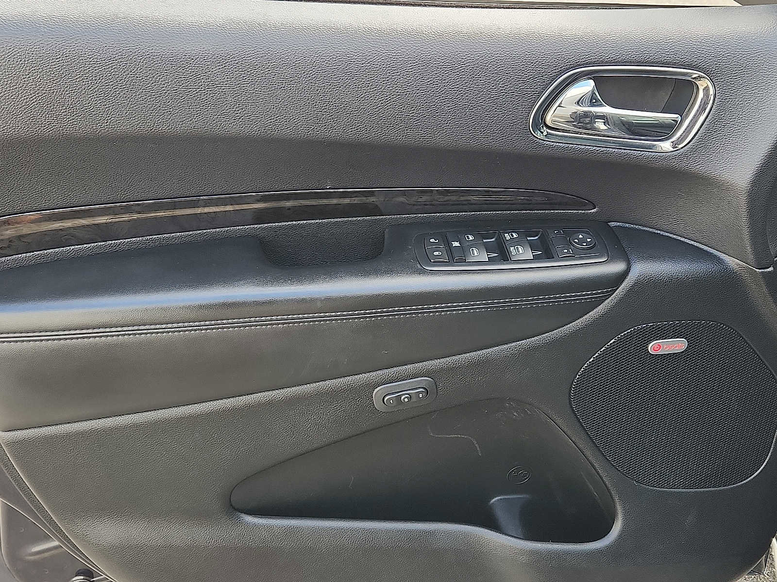 Used 2016 Dodge Durango Limited w/ Premium Group image 12