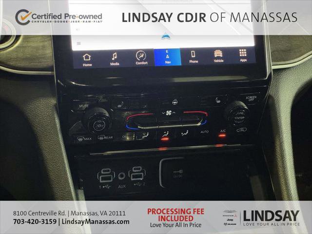 Certified 2023 Jeep Grand Cherokee Limited w/ Black Appearance Package AWD/4WD image 26