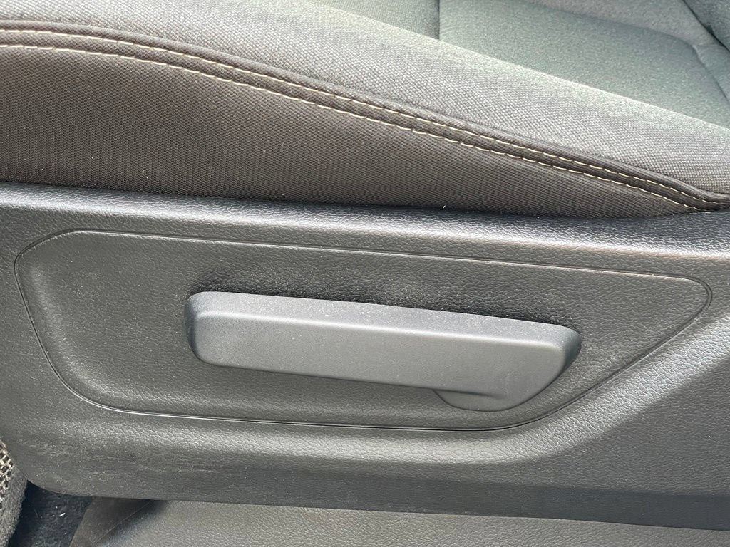 Used 2023 RAM 1500 Tradesman w/ Night Edition AWD/4WD image 13