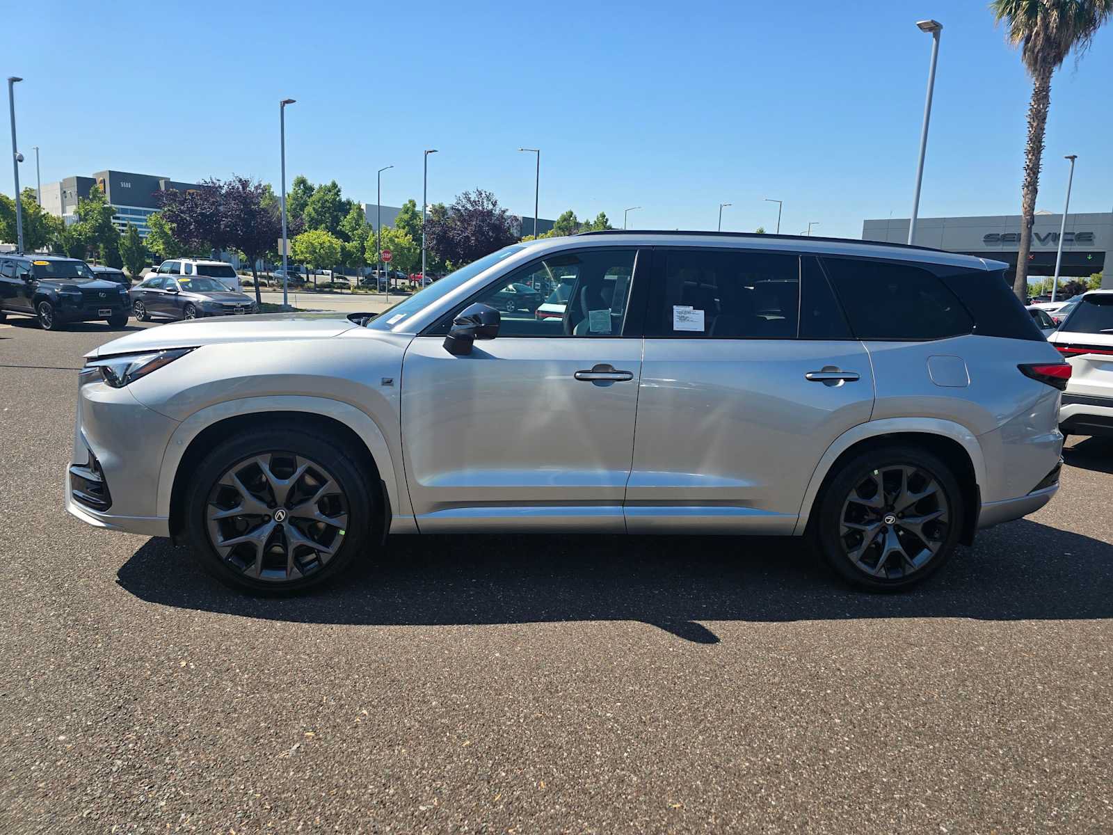 New 2026 Lexus TX 500h AWD image 6