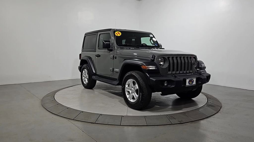 Used 2019 Jeep Wrangler Sport S image 8