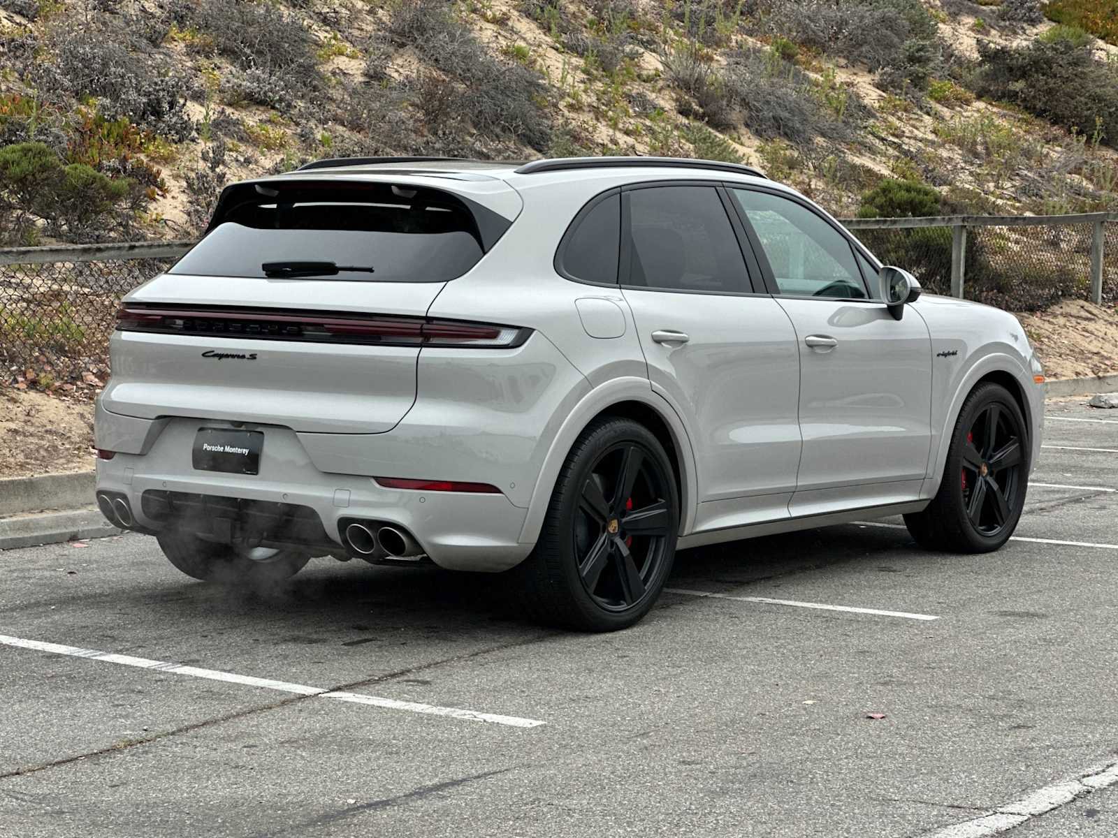 Certified 2025 Porsche Cayenne S AWD/4WD image 7