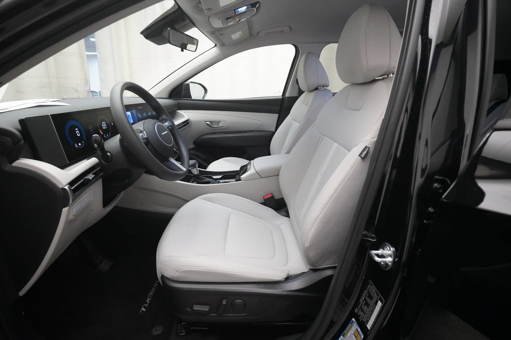 Used 2026 Hyundai Tucson SEL AWD/4WD image 7