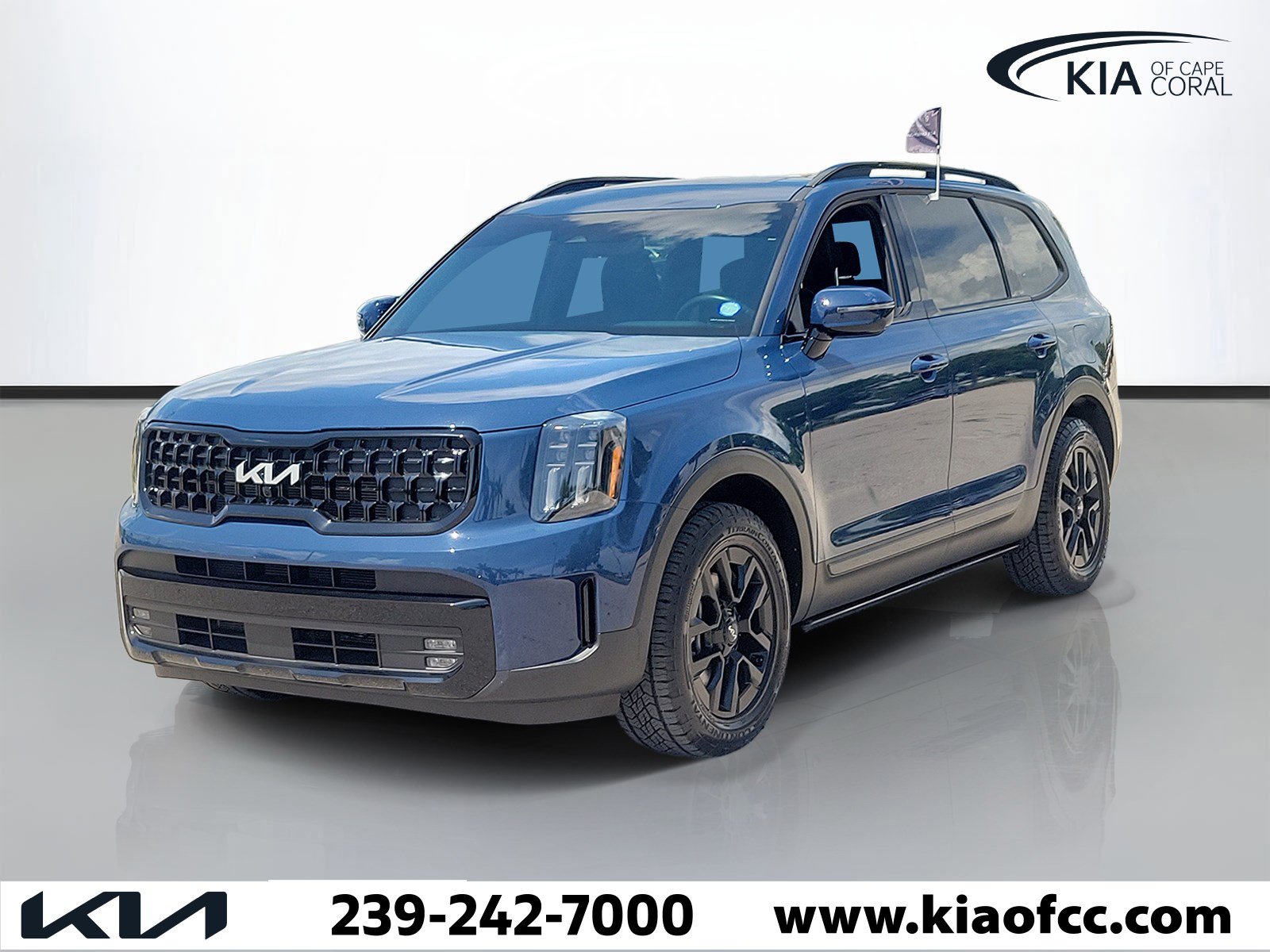 Certified 2024 Kia Telluride SX X-Pro AWD/4WD image 3