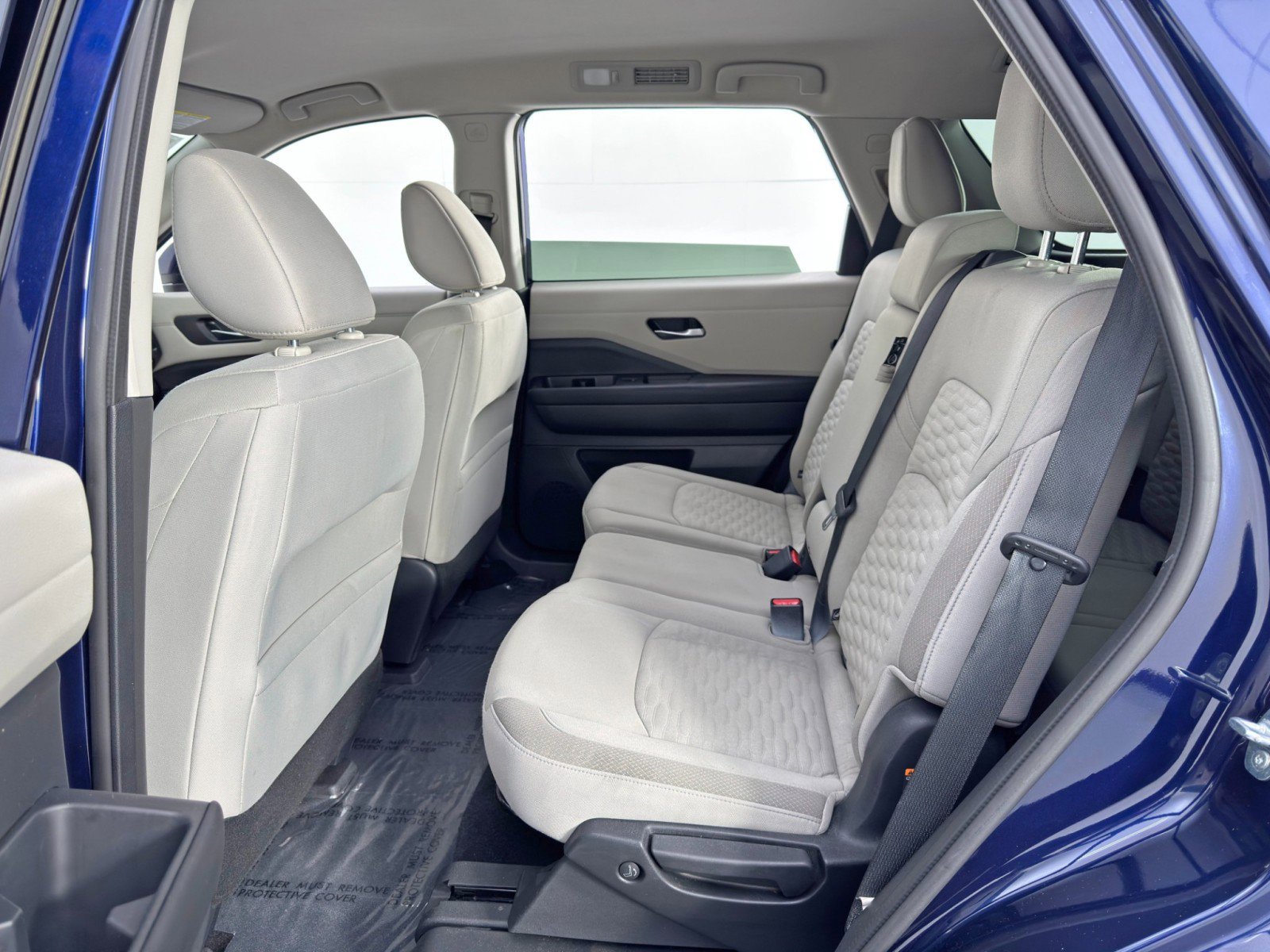 Used 2022 Nissan Pathfinder SV image 36