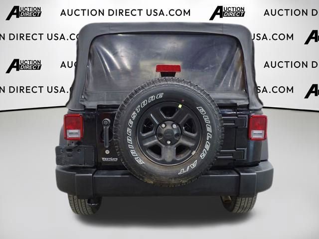 Used 2018 Jeep Wrangler Unlimited Sport image 8