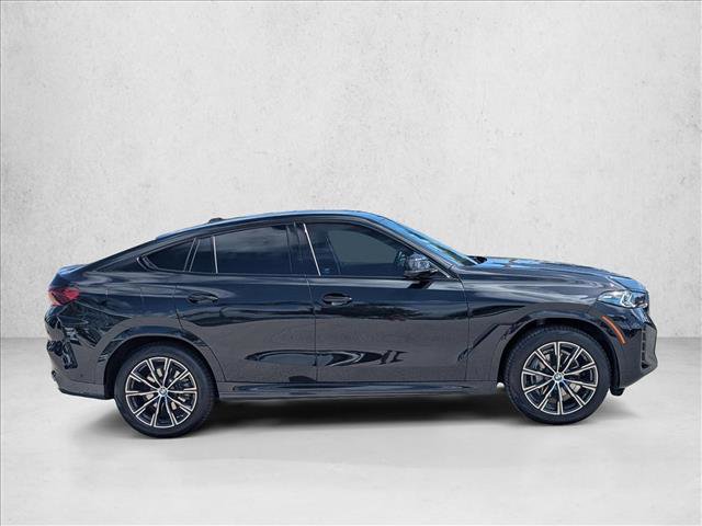Certified 2024 BMW X6 xDrive40i w/ Premium Package image 4