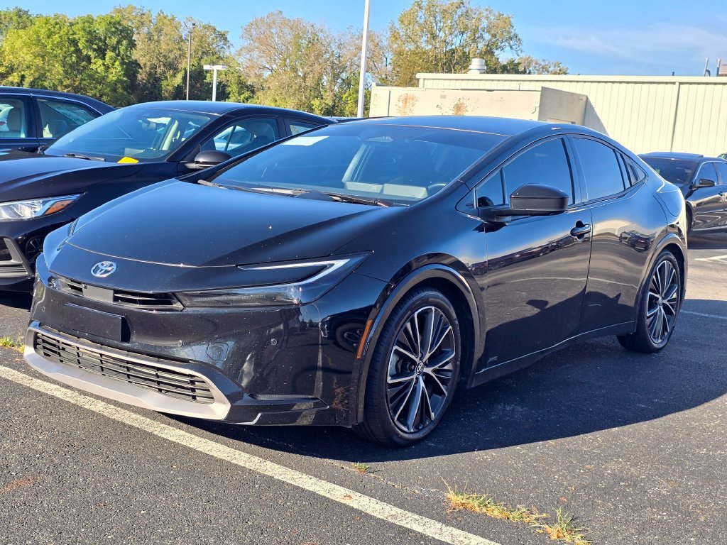 Used 2024 Toyota Prius Limited w/ Limited Premium Package AWD/4WD image 4