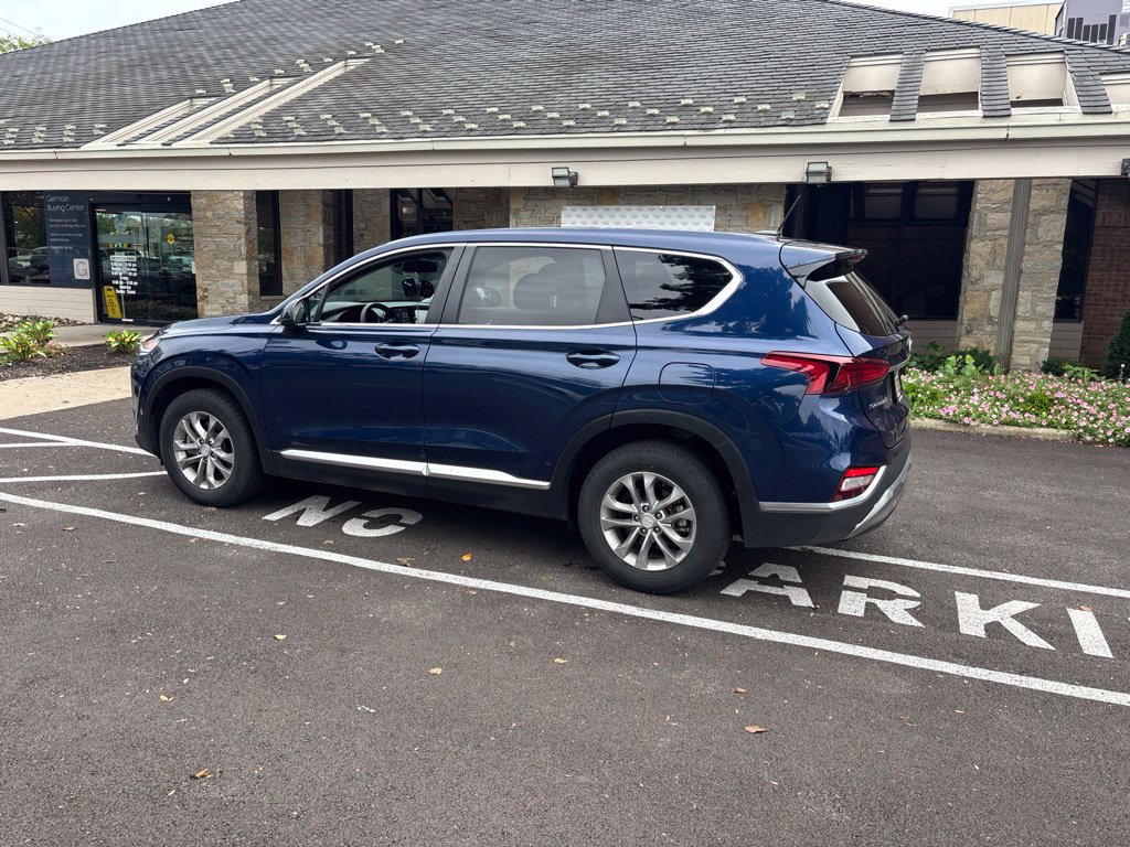 Used 2020 Hyundai Santa Fe SE FWD image 6