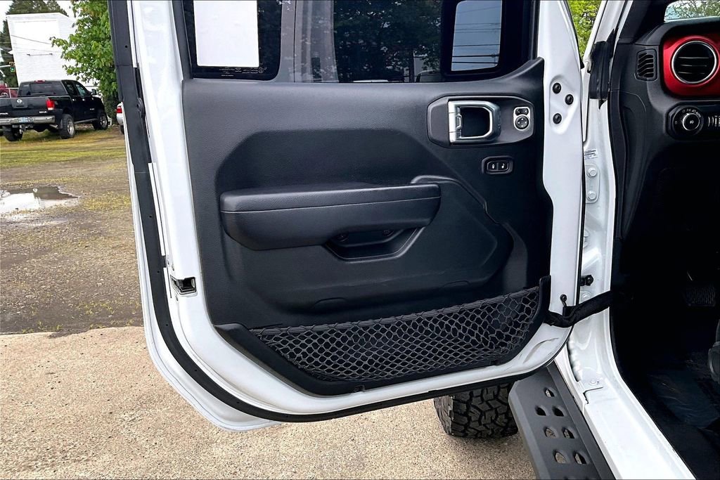 Used 2018 Jeep Wrangler Unlimited Rubicon w/ Steel Bumper Group AWD/4WD image 22